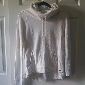 Betsy Johnson Performance Pullover